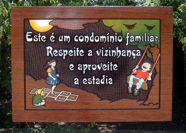 Placa para o playground do Condomnio Spring Valley - Porto Feliz (SP)